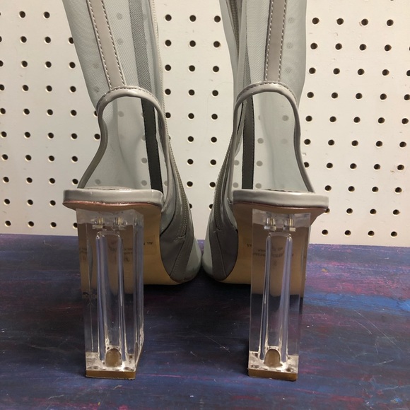Mesh open toe booties w a clear heel - Picture 3 of 6